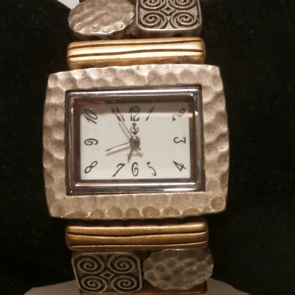 Alli Retired Premier Designs Stretch Watch